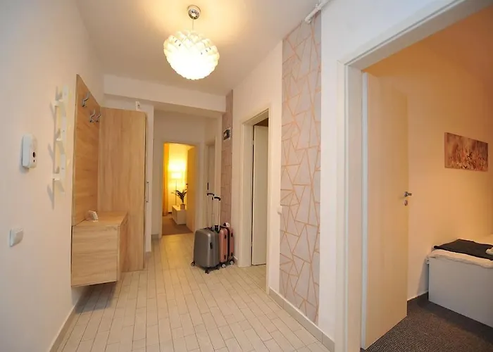 Excellent Price For A Family Or Group Of Travelers * Bukarest