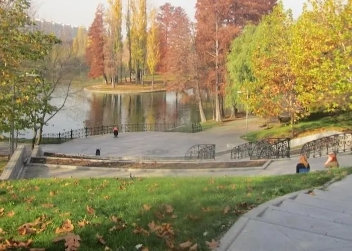 Excellent Price For A Family Or Group Of Travelers * Bükreş