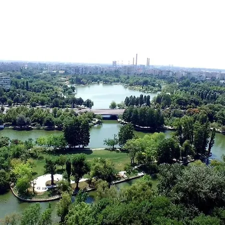 Excellent Price For A Family Or Group Of Travelers