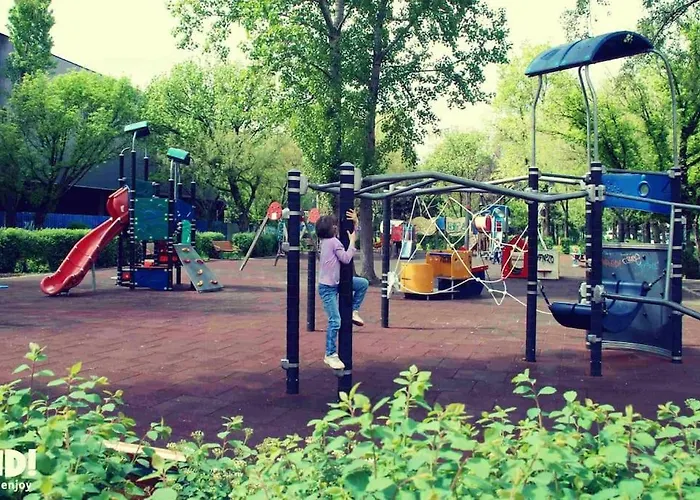 아파트 Excellent Price For A Family Or Group Of Travelers *